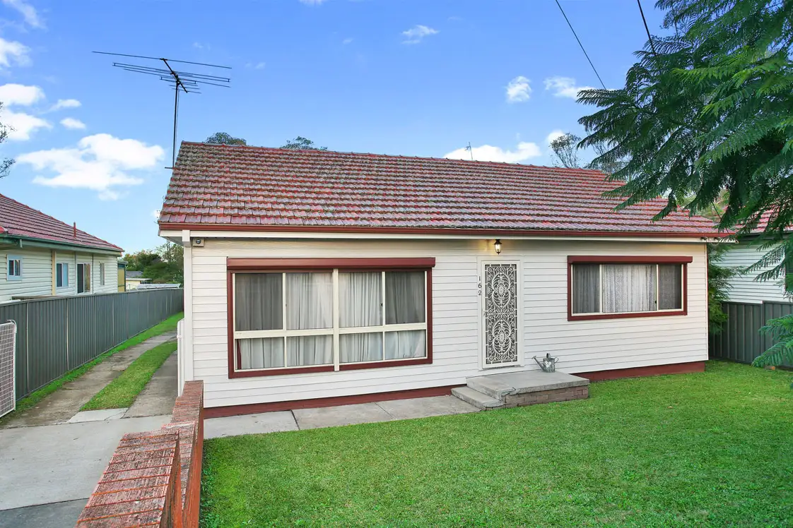 Main view of Homely house listing, 162 Richmond Rd, Cambridge Park NSW 2747