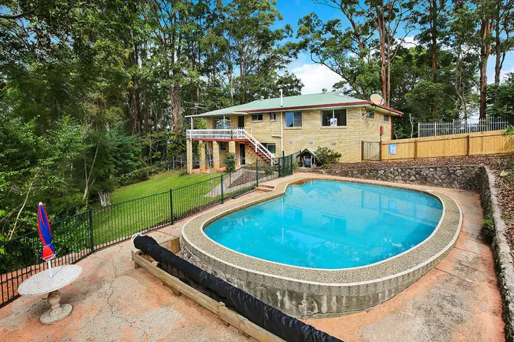 25 Cobbs Road, Woombye QLD 4559