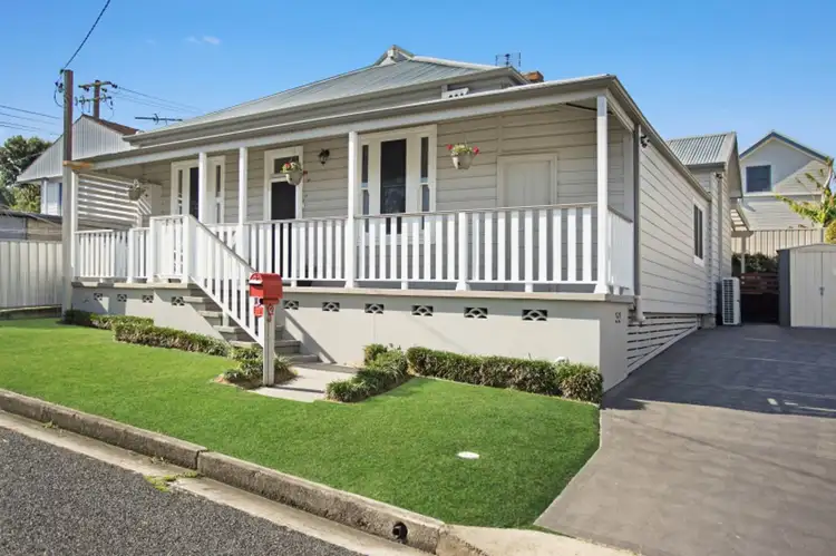 13 Park Road, Tighes Hill NSW 2297