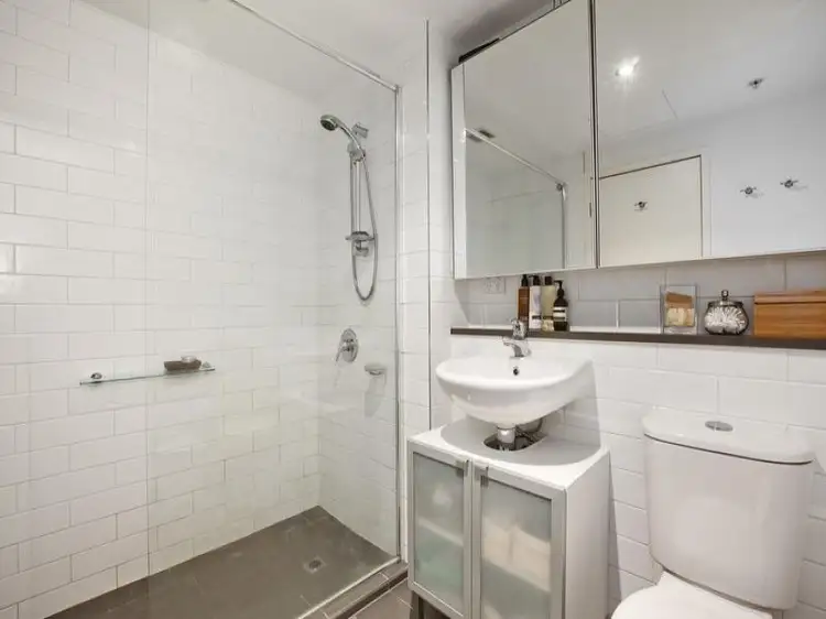 Fourth view of Homely apartment listing, 11/233 Dandenong Road, Windsor VIC 3181
