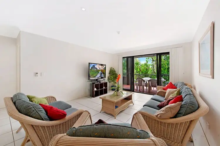 E32/1 Great Hall Drive, Nobby Beach QLD 4218