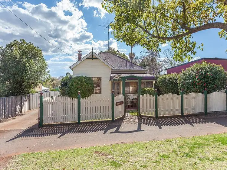 263 Hume St, South Toowoomba QLD 4350