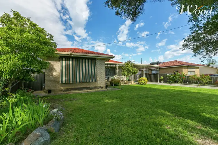 464 Danes Street, Lavington NSW 2641