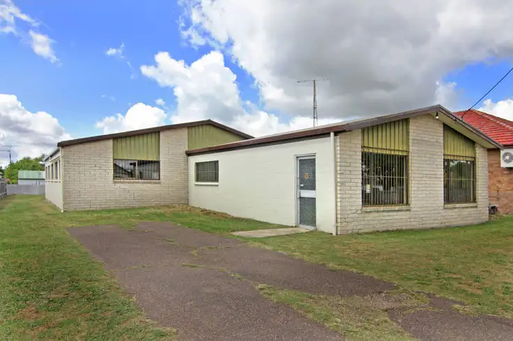 132 Bridge Street, Uralla NSW 2358