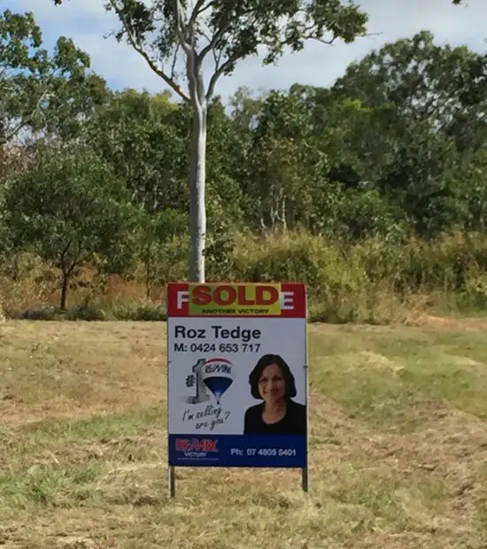 17 Marine Parade, Laguna Quays QLD 4800