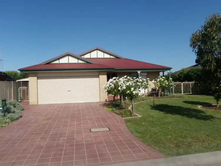 11 Fadden Close, Shepparton VIC 3630