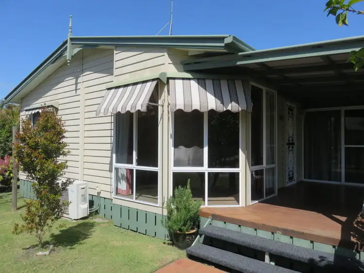 10 Magnolia Drive, Valla Beach NSW 2448