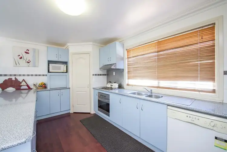 6 Dempsey Street, Harristown QLD 4350