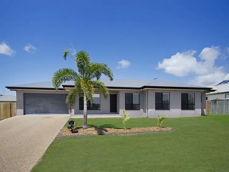 4 Dungurra Place, Bushland Beach QLD 4818