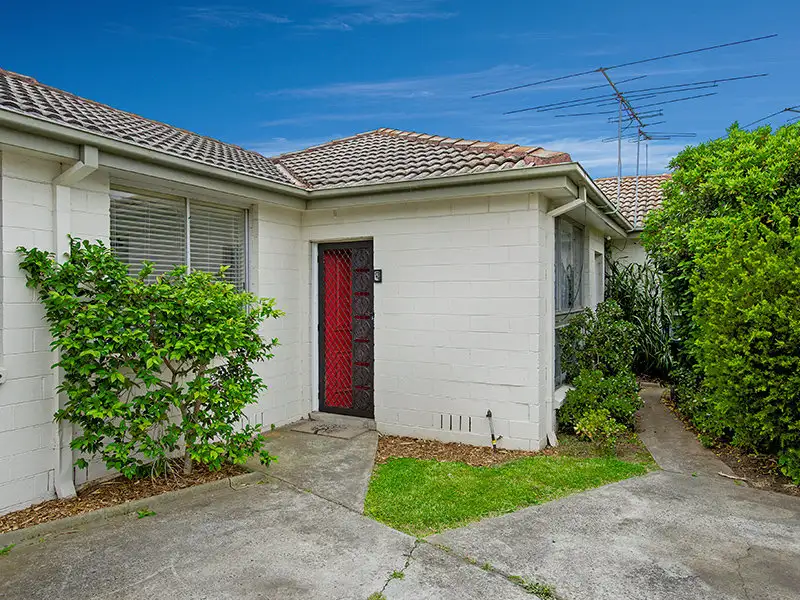 Main view of Homely villa listing, 5/10 Cook Street, Brunswick West VIC 3055