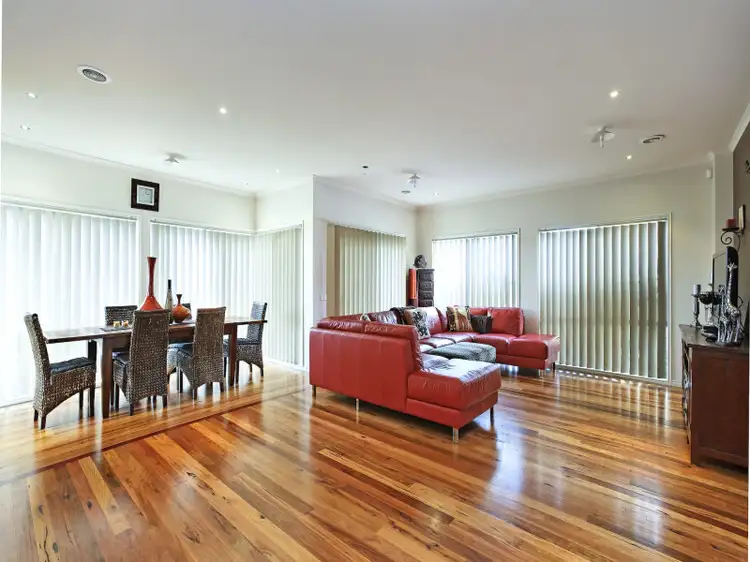 Third view of Homely house listing, 7 Redleaf Close, Hampton Park VIC 3976
