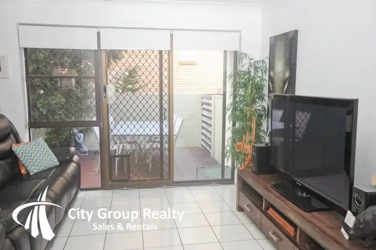 Fourth view of Homely unit listing, 3 'Villa Perez' 5 Aquila Court, Mermaid Waters QLD 4218