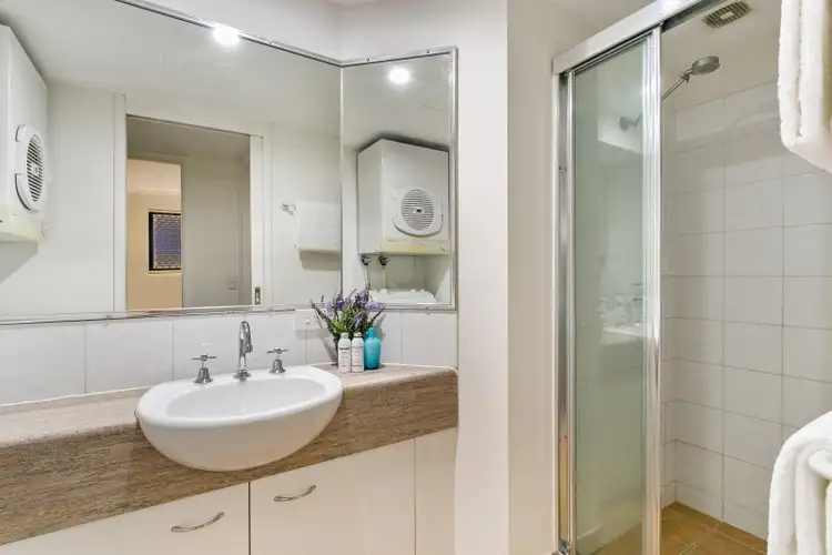 Fifth view of Homely unit listing, 2/27 Campbell Street, Toowong QLD 4066