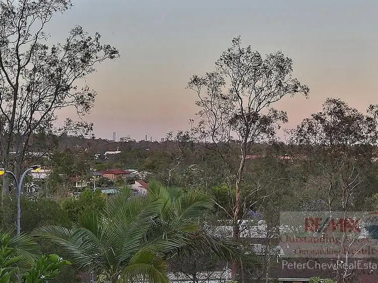 Third view of Homely house listing, 3 MacQuarie Court, Mount Ommaney QLD 4074