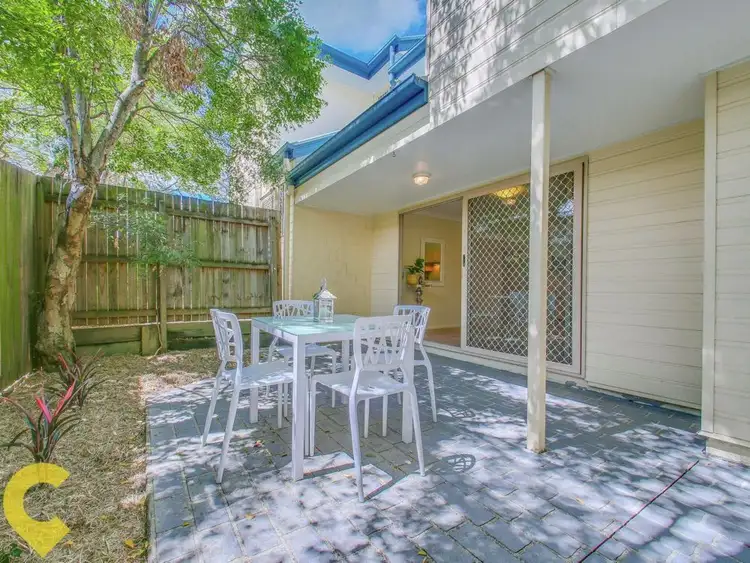 Fourth view of Homely townhouse listing, 2/35 Manson Parade, Yeronga QLD 4104
