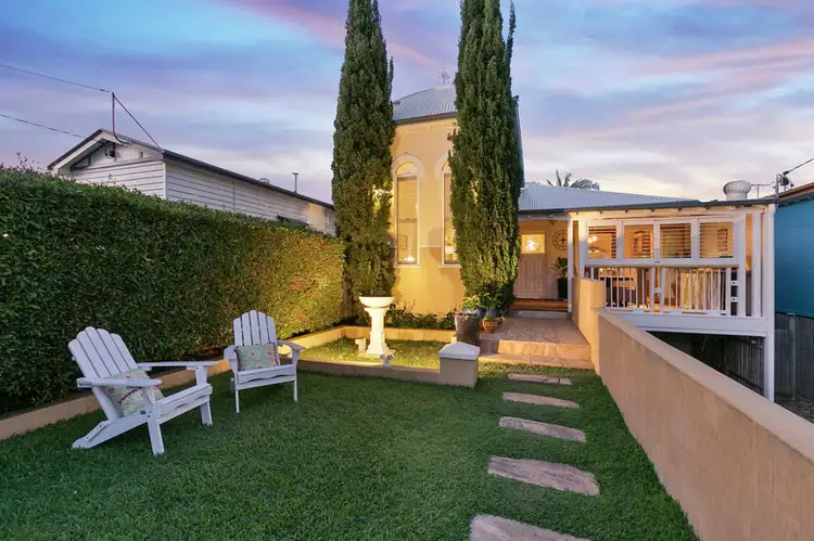 103a Waterview Ave, Wynnum QLD 4178