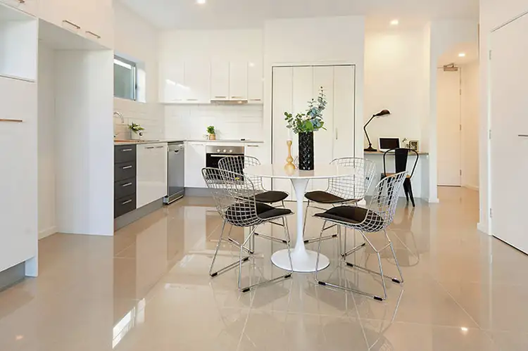 Fourth view of Homely unit listing, 1 / 19 Pickwick St, Cannon Hill QLD 4170