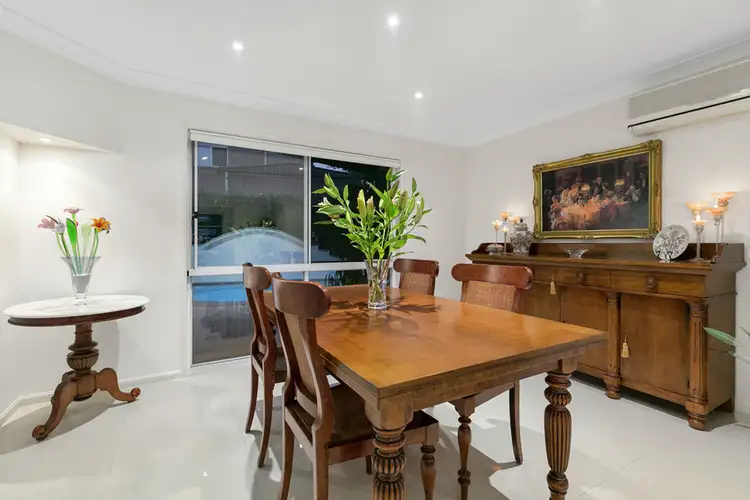 Fifth view of Homely house listing, 1 Turnberry Place, Carindale QLD 4152