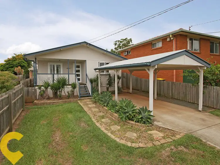 31 Deans Street, Clontarf QLD 4019