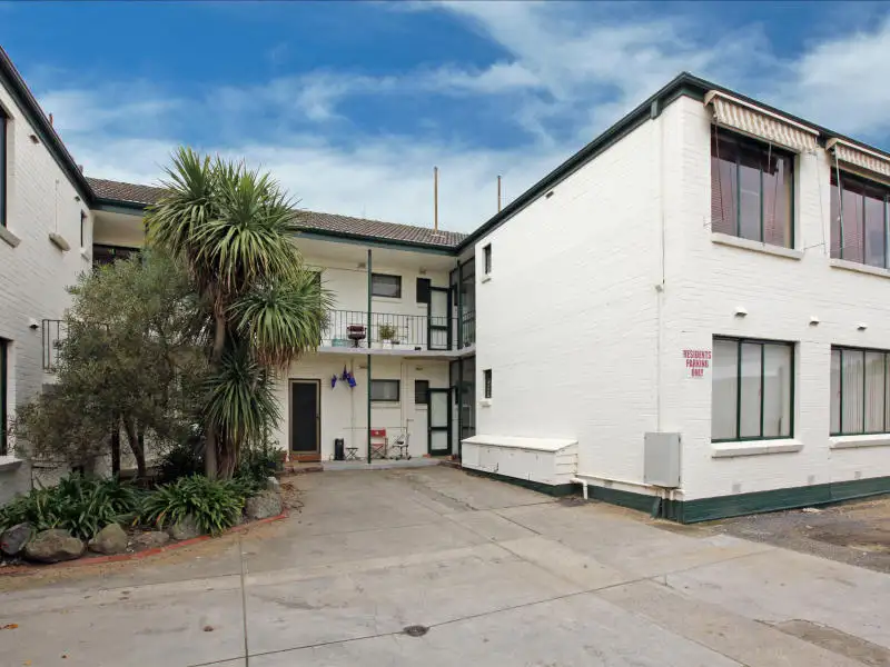 Main view of Homely apartment listing, 22/6 Francis Grove, Thornbury VIC 3071