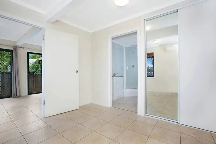 Seventh view of Homely house listing, 3 Kimanne Close, Smithfield QLD 4878
