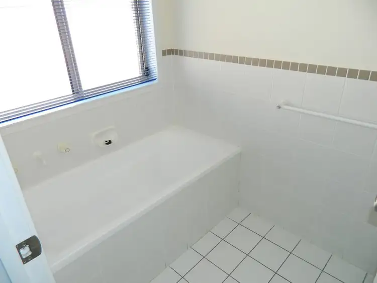 Fifth view of Homely house listing, 9 Parkview Drive, Murray Bridge SA 5253