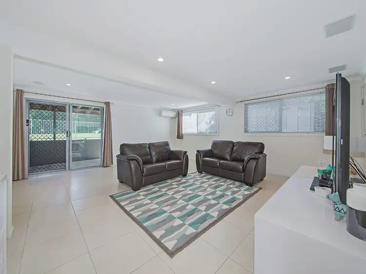 Sixth view of Homely house listing, 9 Meadowview Street, Tingalpa QLD 4173