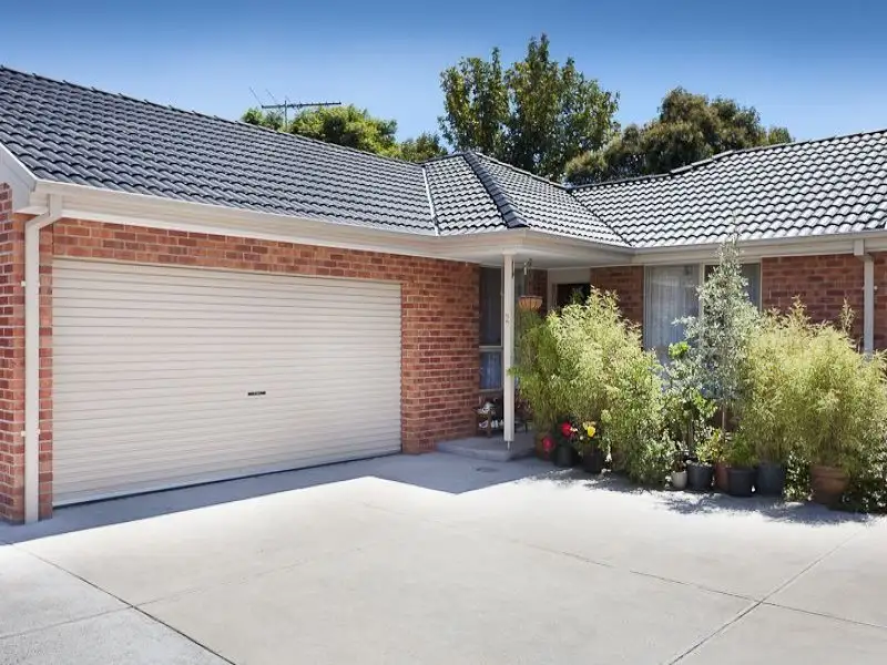 Main view of Homely unit listing, Unit 2/5-7 Mcleod Street, Springvale VIC 3171