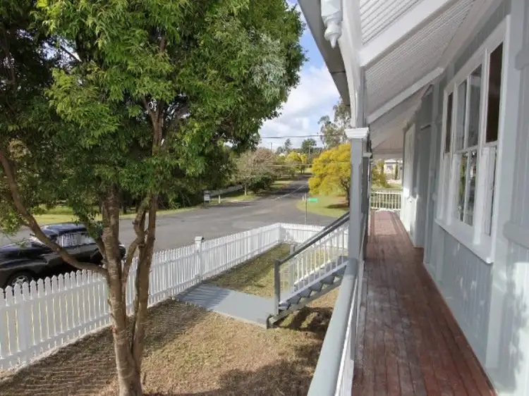 19 Macalister Street, Ipswich QLD 4305