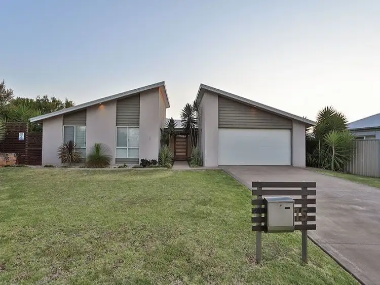 Second view of Homely house listing, 15 Currawong Drive, Highfields QLD 4352
