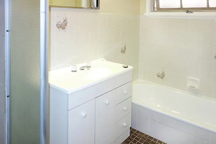 Fifth view of Homely house listing, 30 White Avenue, Kooringal NSW 2650