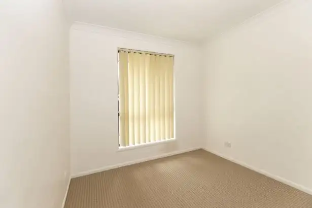 Seventh view of Homely house listing, 2 Peppercorn Crescent, Fletcher NSW 2287