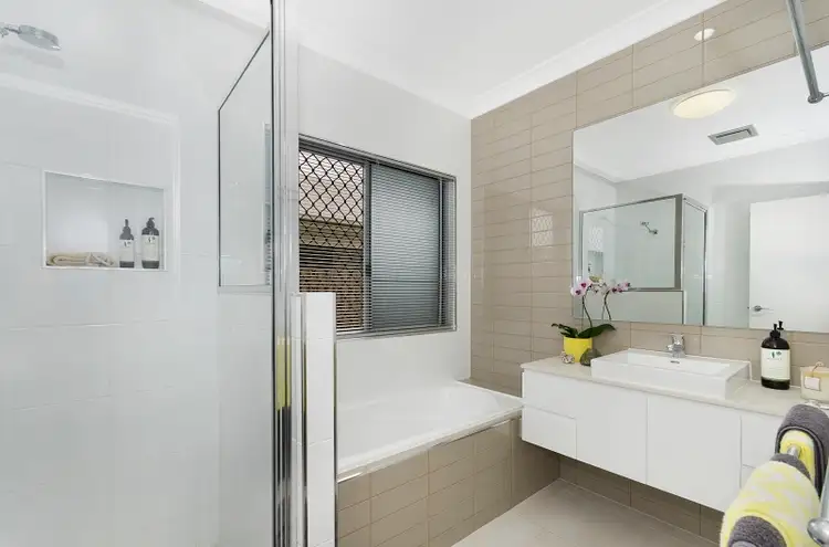 9 Marco Way, Burdell QLD 4818