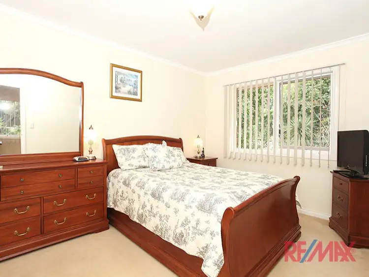 Fifth view of Homely house listing, 9 Aaran Close, Endeavour Hills VIC 3802