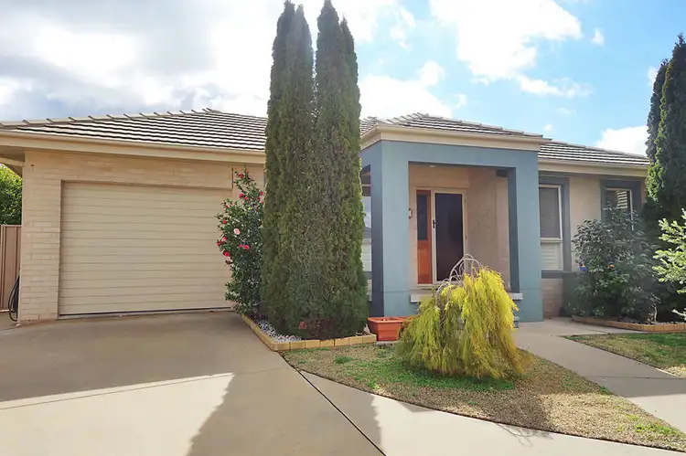 Main view of Homely house listing, 2/10 Cumberland Court, Tatton NSW 2650