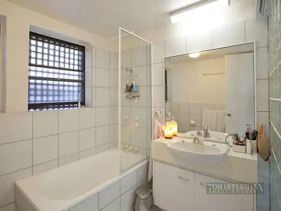Sixth view of Homely unit listing, 2/5 Natasha Ave, Noosa Heads QLD 4567