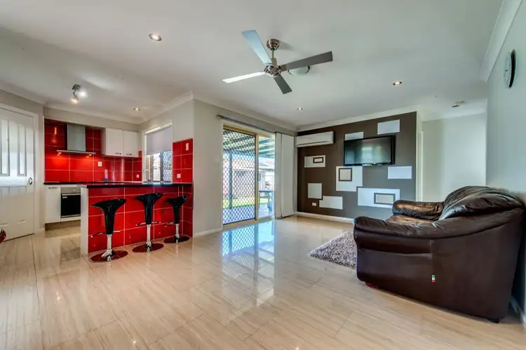 21 Fairbairn Street, Marsden QLD 4132