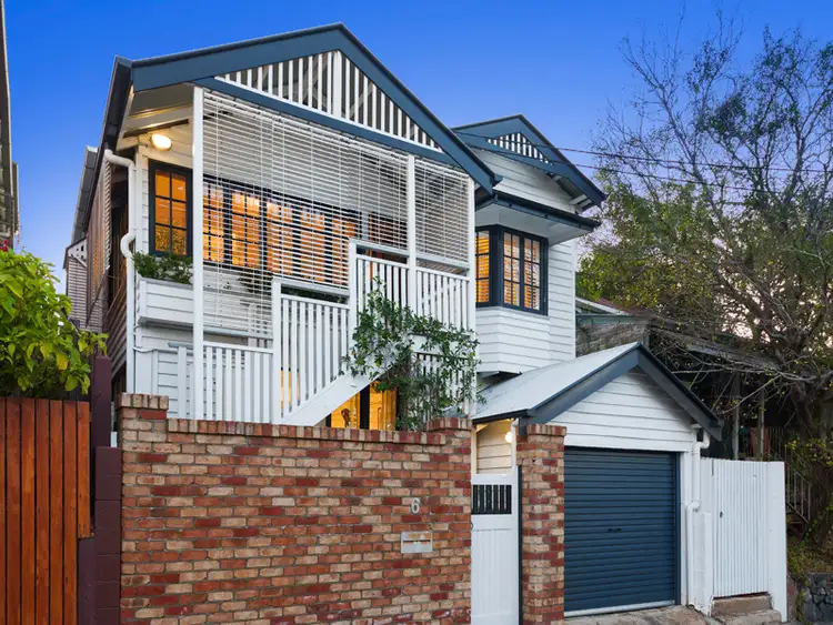 6 Sackville St, Milton QLD 4064