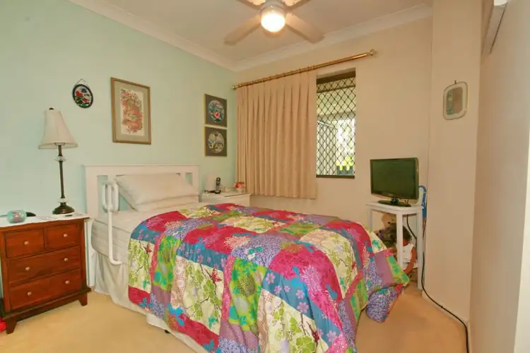 Fifth view of Homely unit listing, 10/15 Carmichael Court, Wynnum West QLD 4178