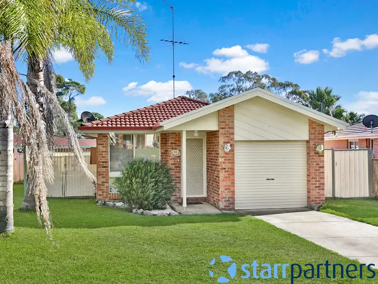 12 Briggs Place, St Helens Park NSW 2560