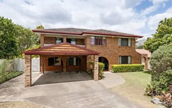 4 Cornwall Street, Eastern Heights QLD 4305