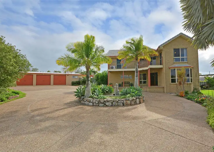 77 Straits Outlook, Craignish QLD 4655