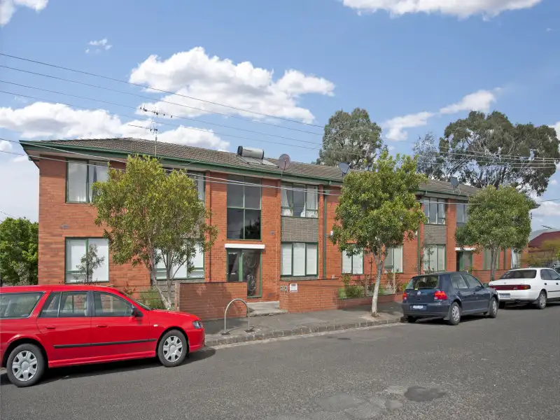 Main view of Homely apartment listing, 2/11 John Street, Brunswick East VIC 3057