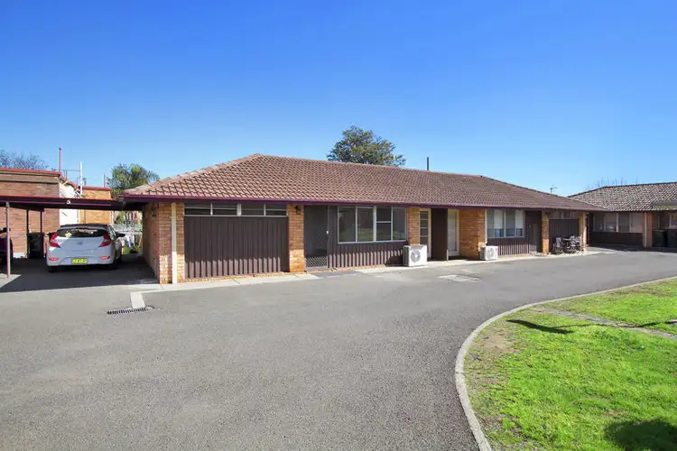 Unit 5 / 9-13 Diane Street, Tamworth NSW 2340