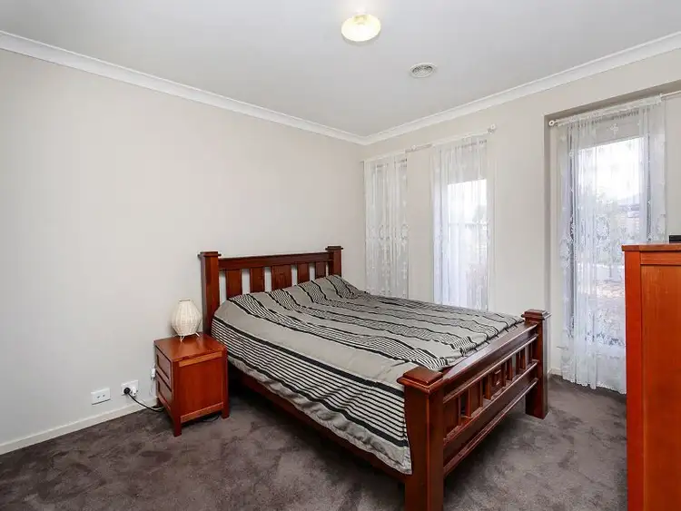 Fourth view of Homely house listing, 33 Stonehill Drive, Bacchus Marsh VIC 3340