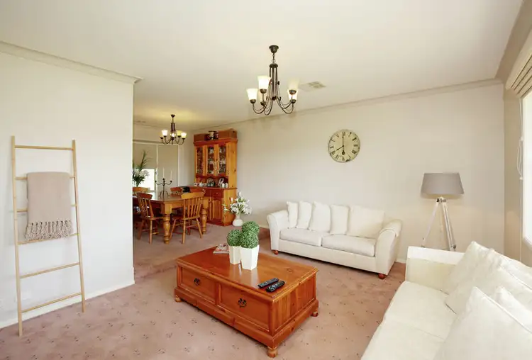 Second view of Homely house listing, 115 Undurra Drive, Wagga Wagga NSW 2650