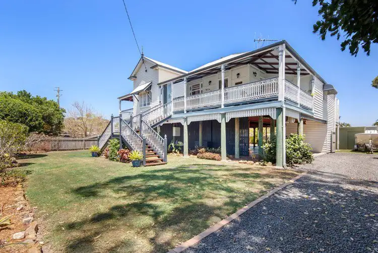 39 Miller Street, Urangan QLD 4655