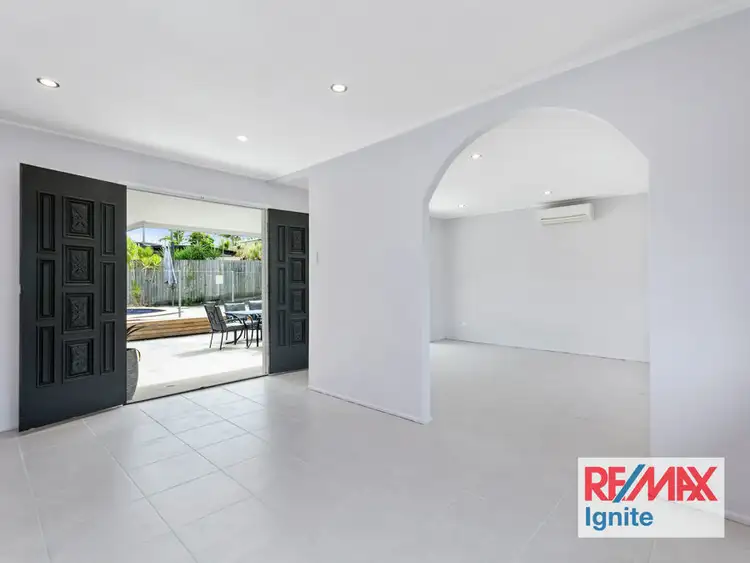 Sixth view of Homely house listing, 4 Reef Close, Jamboree Heights QLD 4074