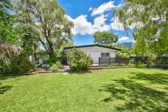 40 Boden Street, Edge Hill QLD 4870