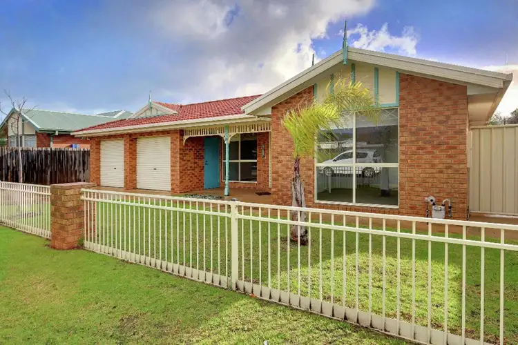 29 Tonkin Street, Safety Beach VIC 3936